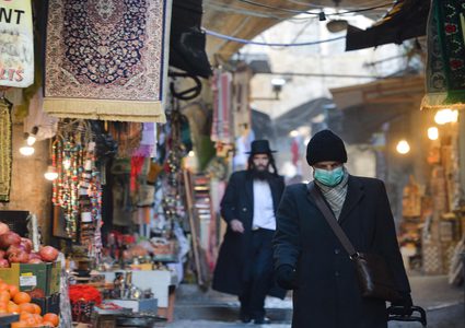 نتنياهو وغانتس يتفقان على تمديد الإغلاق حتى الإثنين المقبل