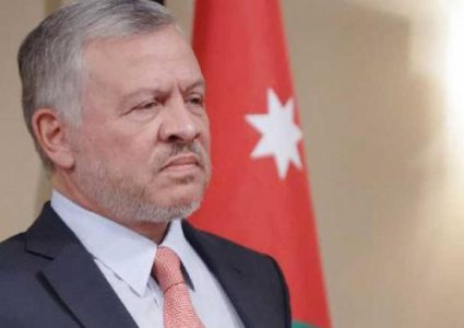 ملك الاردن يتابع تفاصيل القبض على أشخاص اعتدوا على "فتى الزرقاء"