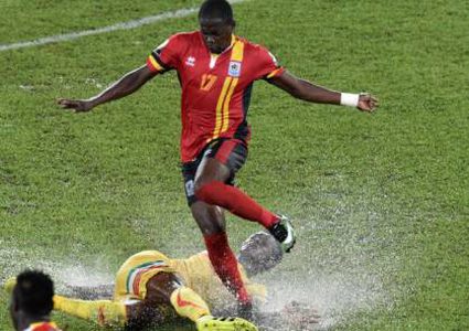 مقتل لاعب على أيدي زملائه بسبب خطأ دفاعي