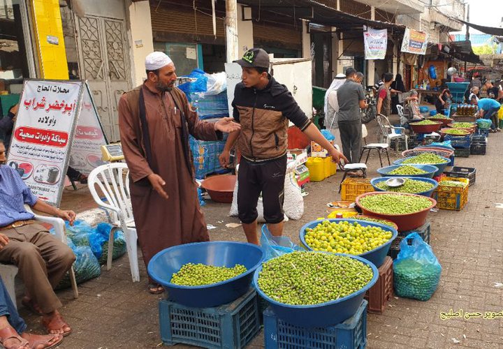 سوق الزيتون بمدينة خانيونس في قطاع غزة