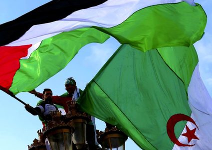 الجزائر تعرب عن استعدادها لاستضافة حوارات الفصائل الفلسطينية