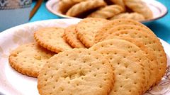 وظيفة الأحلام.. 52 ألف دولار مقابل تذوق البسكويت !