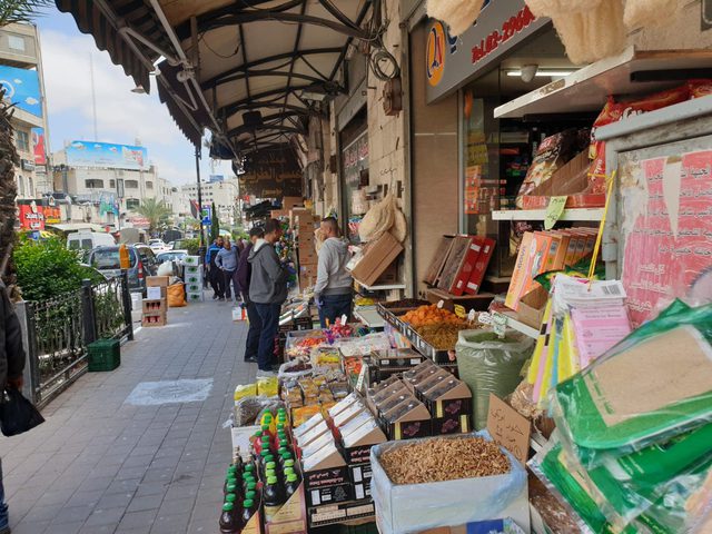 بسبب"كورونا"...2.5 مليار دولار خسائر متوقعة للاقتصاد الفلسطيني