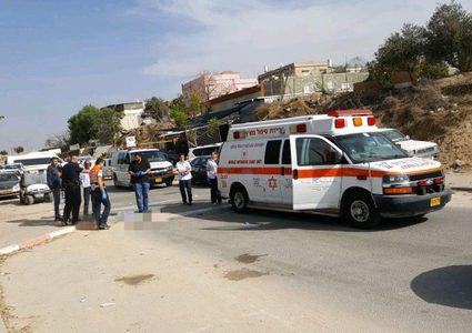 النقب: وفاة شاب متأثرا بإصابة عمل في رهط