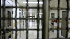 أسيران شقيقان يدخلان عامهما الـثامن في سجون الاحتلال