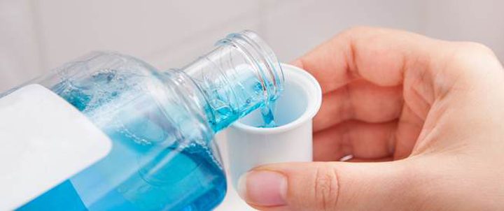 علماء يؤكدون قدرة غسولات الفم وشامبو الأطفال على وقف كورونا