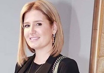 الفنانة هنا شيحة تتعرض للهجوم بسبب عمليات التجميل