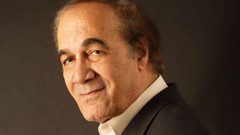 عمرو محمود ياسين يكشف حقيقة وصية والده الأخيرة