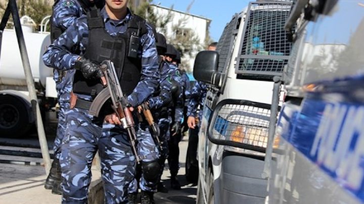 الشرطة تقبض على 61 مطلوبا للعدالة وتضبط 22 مركبة غير قانونية