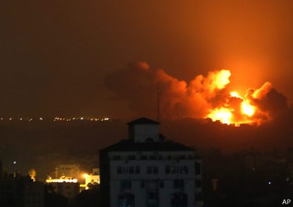 طائرات الاحتلال تقصف مواقع للمقاومة في غزة