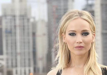 نجمة هوليود جينيفر لورانس تهاجم ترامب