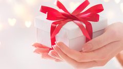 كيف تعيد إهداء هدية وصلتك بطريقة ذكية؟