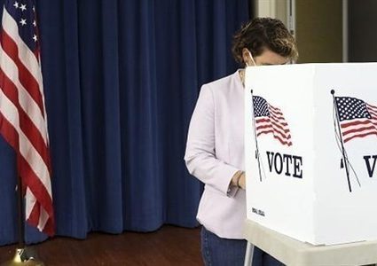 الناخبون الأميركيون يدلون بأصواتهم ضمن "الاقتراع المبكر"