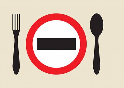 ما هي المخاطر الصحية المترتبة على الاضراب عن الطعام؟