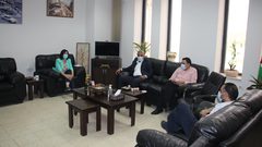 محافظة نابلس والمواصلات تشددان على الالتزام بإجراءات الوقاية