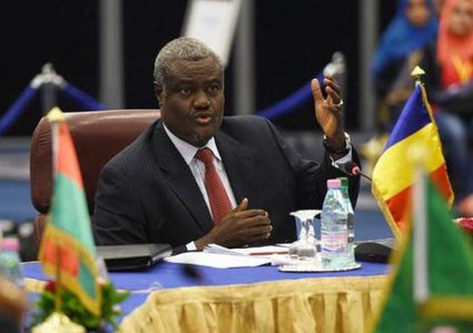 الاتحاد الإفريقي يعرض المساهمة في تهيئة ظروف ترسيم "الحل الدائم"