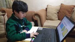 اتحاد المعلمين يؤكد الالتزام بالتوجه للتعلم عن بعد بدءًا من الغد