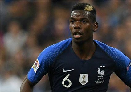 بوغبا يعتزل اللعب الدولي بعد تصريحات ماكرون عن الإسلام