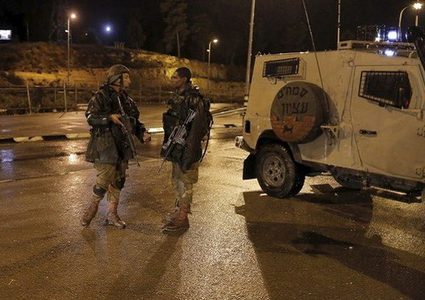 إصابة ثلاثة فتية من مخيم جنين برصاص الاحتلال