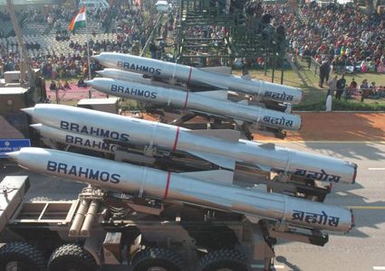 جنرال أمريكي: أسلحة روسيا والصين تشكل تهديدا لنا