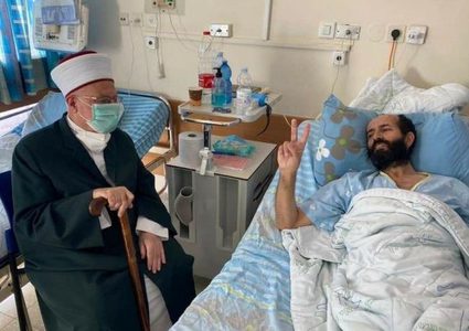 الأسير الأخرس يواصل إضرابه عن الطعام لليوم الـ 96 على التوالي