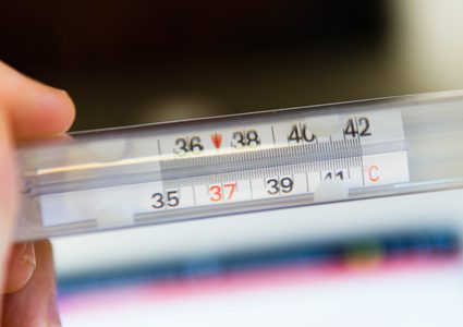 دراسة تؤكد إنخفاض متوسط درجة حرارة جسم الإنسان