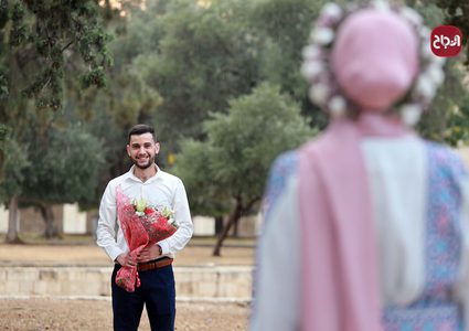 شاب وفتاة يعقدان قرانهما في رحاب المسجد الأقصى
تصوير : أمير عبد ربه
