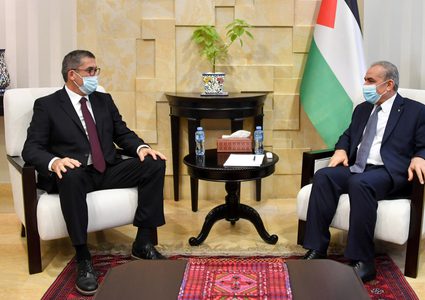 اشتية:ذهابنا إلى الانتخابات خيار استراتيجي