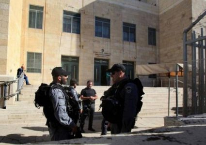 سلطات الاحتلال تمدد اعتقال عدد من أسرى جنين