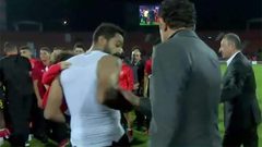 سبب اشتباك كهربا ومحمد فضل في ليلة تتويج الأهلي المصري