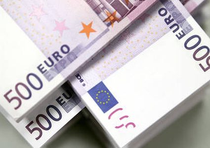 الليرة التركية تهبط إلى مستوى قياسي جديد