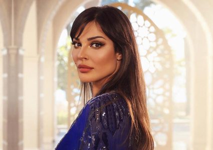 نادين نجيم ترد على متابعة قالت لها: سيرين أحلى منك