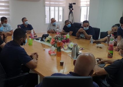 كفر قاسم: تمديد اغلاق المدارس إثر ازدياد إصابات كورونا