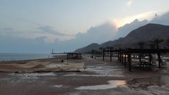 سيول وفيضانات وإغلاق شوارع في النقب