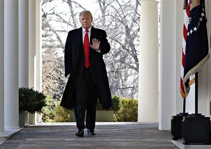 مسؤول أمريكي: ترامب يقيم حفلا في البيت الأبيض ليلة الانتخابات