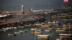 قوارب الصيد في ميناء غزة البحري