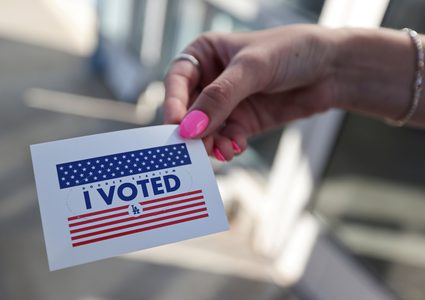 محلل سياسي: العرب ليس لهم تأثير في الانتخابات الأمريكية