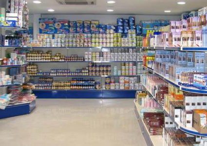 محافظ سلفيت يقرر إغلاق صيدلية في  ديراستيا لمدة أسبوعين