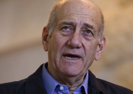 أولمرت يكشف مصير الطيار المفقود في لبنان منذ عام 1986