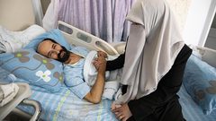 زوجة الأسير الأخرس: وضعه الصحي يزداد سوءًا يوما بعد يوم