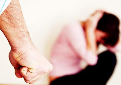 "شؤون المرأة" و"كير العالمية"تطلق حملة لمحاربة العنف ضد النساء
