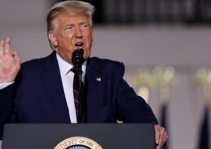 محامي ترامب الشخصي السابق يعلن تصويته لبايدن وهاريس بالانتخابات