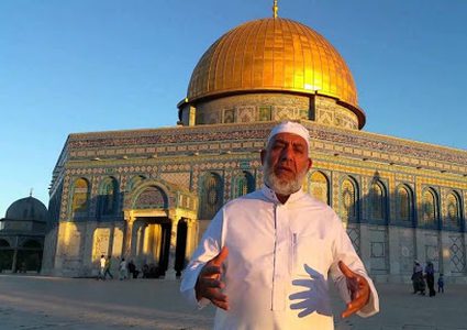 الاحتلال يبعد نائب مدير أوقاف القدس عن الأقصى 6 أشهر