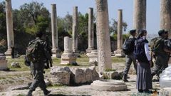 الاحتلال يقتحم سبسطية ويغلق الموقع الأثري