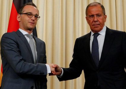 لافروف وماس يؤكدان على ضرورة الحوار بين طرفي النزاع في أوكرانيا