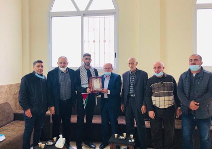 تكريم الاسير المحرر أديب أبو حسين من جنين