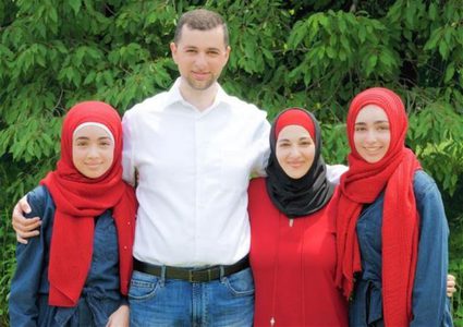 فوز الفلسطيني فادي قدورة بعضوية مجلس شيوخ إنديانا