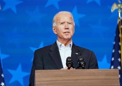 بايدن يدعو إلى الهدوء وسط ترقب نتائج الانتخابات في ولايات رئيسية