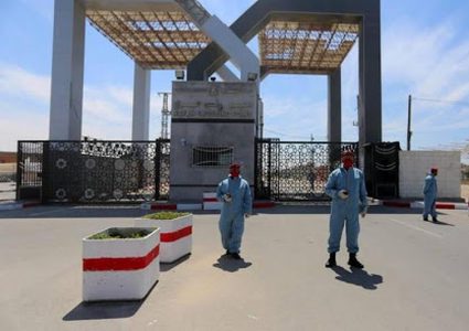 إغلاق معبر رفح وأكثر من 4500 مسافر تنقلوا عبره