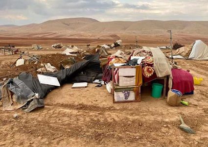 الحكومة البريطانية تعرب عن قلقها من هدم الاحتلال خربة "حمصة"